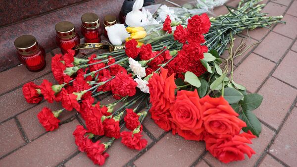 俄侦查委员会：目前在番红花城市大厅恐袭地发现137具尸体，其中3具是孩子的尸体 - 俄罗斯卫星通讯社
