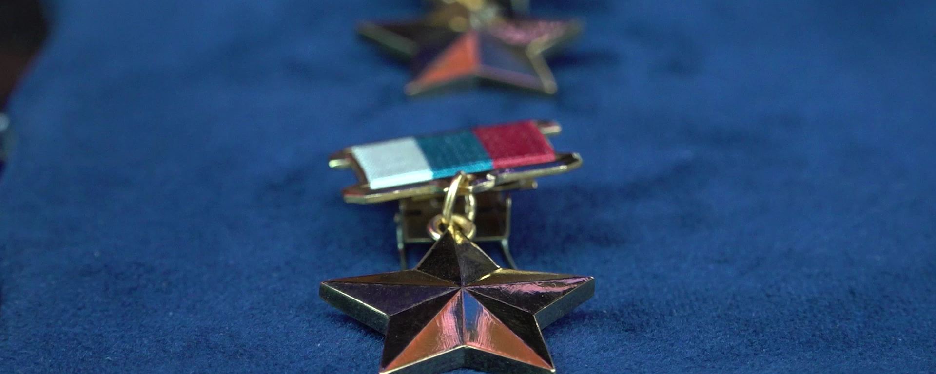 俄国防部长授予两名军官俄罗斯英雄金星勋章  - 俄罗斯卫星通讯社, 1920, 01.04.2024