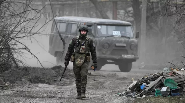 顿涅茨克领导人顾问：清除乌军在阿夫杰耶夫卡埋设的地雷将需要数月时间
