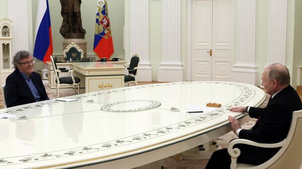 普京在克宫会见库斯图里察 - 俄罗斯卫星通讯社