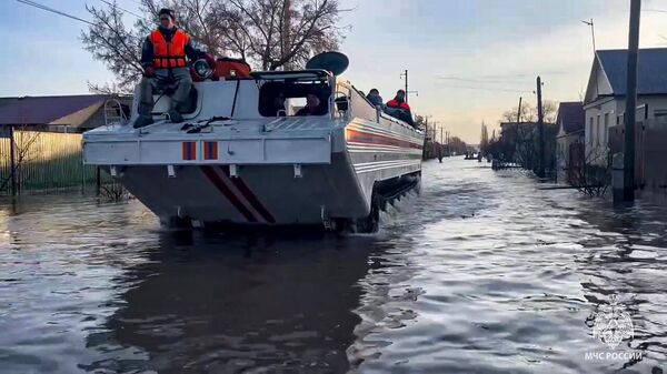 超6千人从奥伦堡洪灾肆虐地区撤离