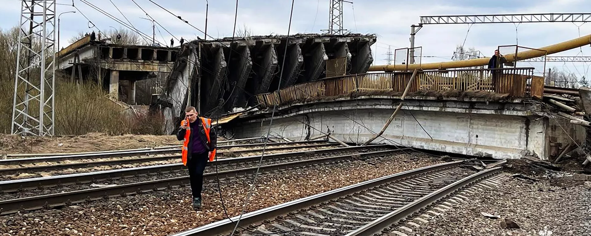 俄鐵：沃爾庫塔至新羅西斯克客運列車在俄科米共和國路段發生9節車廂脫軌事件 - 俄羅斯衛星通訊社, 1920, 27.06.2024