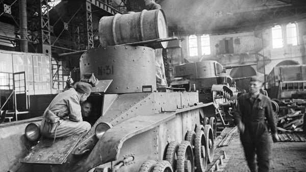 美國老兵：美國年輕人對二戰時期美蘇同盟一無所知 - 俄羅斯衛星通訊社