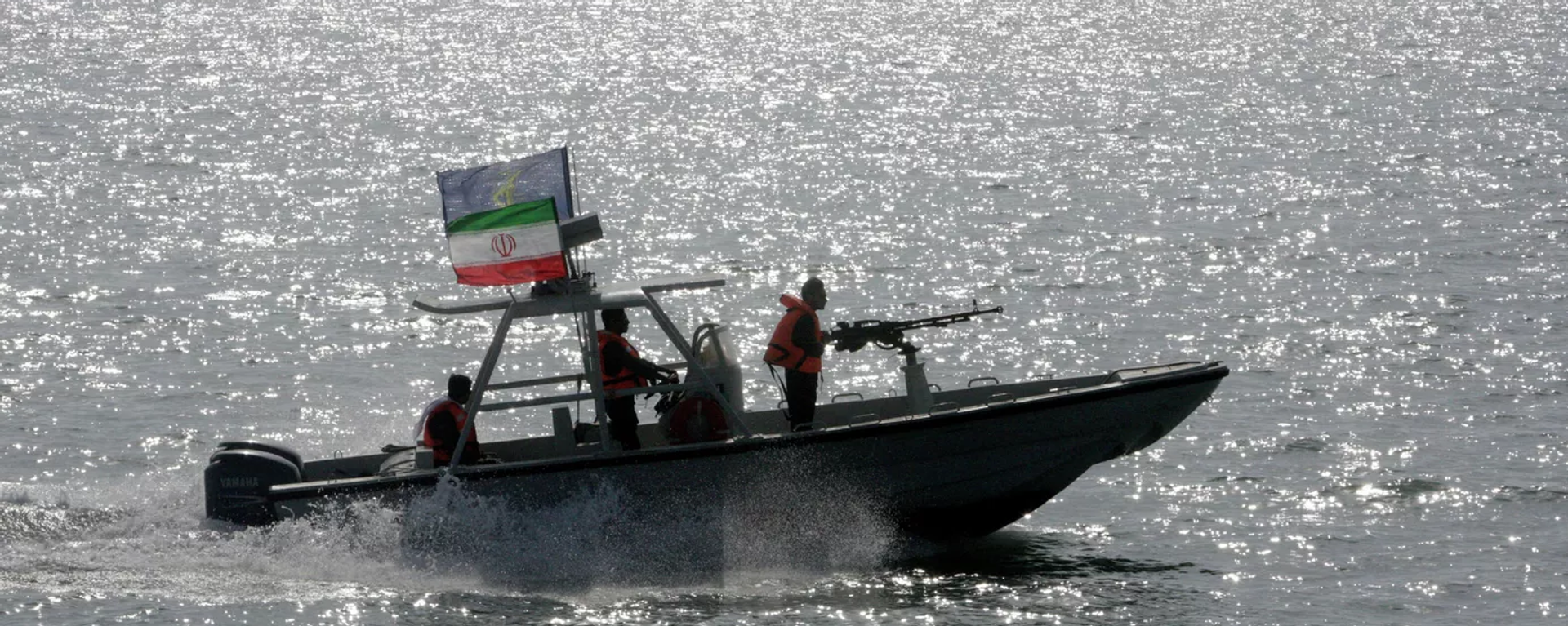 伊朗伊斯兰革命卫队在霍尔木兹海峡扣押与以色列有关的货船 - 俄罗斯卫星通讯社, 1920, 13.04.2024
