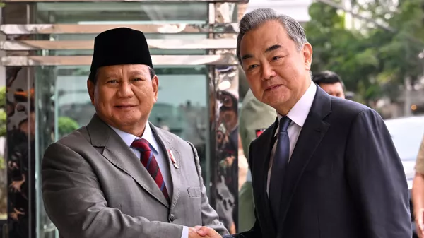 印尼当选总统普拉博沃会见王毅 - 俄罗斯卫星通讯社