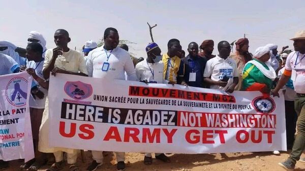 尼日爾抗議者要求美軍士兵離開尼日爾  - 俄羅斯衛星通訊社