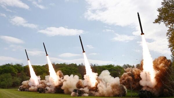 朝鲜首次举行使用600毫米超大型火箭炮的核反击假想综合战术训练 - 俄罗斯卫星通讯社
