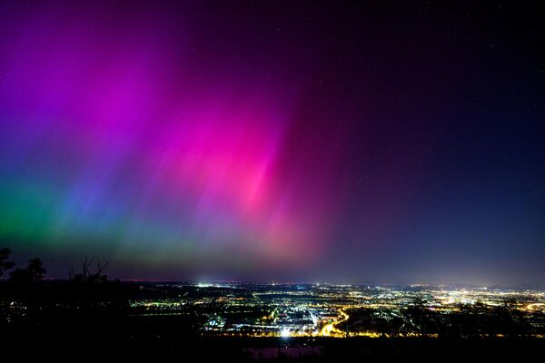 北極光照亮奧地利維也納的夜空 - 俄羅斯衛星通訊社