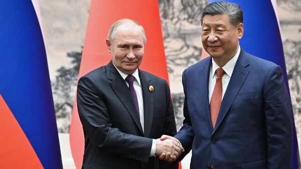 普京：俄中贸易投资得到有效保护未受第三国负面影响