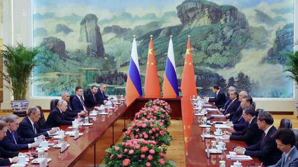 专家：普京将能源列为中俄合作重点，两国经济联系日益密切