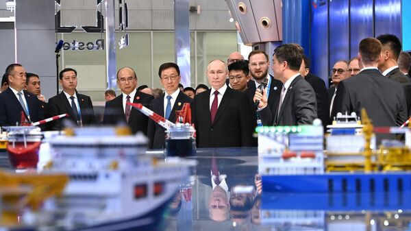 普京：俄方参与的中国新的原子能机组建设工作如期进行