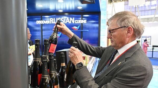 俄总统特别代表：俄酿酒师将来华推广俄葡萄酒