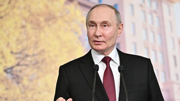 普京：俄罗斯准备参加乌克兰问题谈判但未受邀参加会议