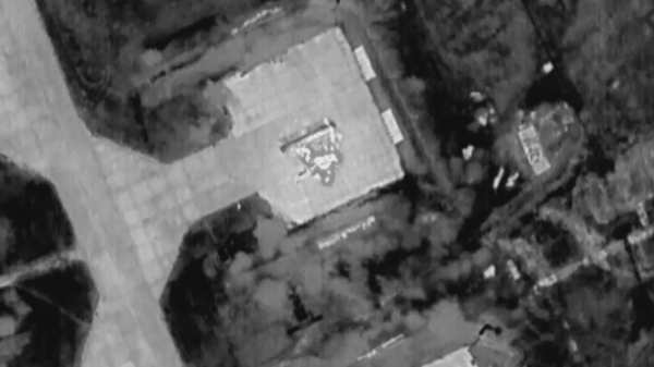 俄国防部：俄武装力量在机场摧毁乌克兰苏-25飞机 - 俄罗斯卫星通讯社