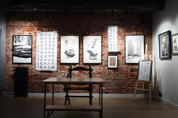 中國書畫作品在莫斯科展出 中國書畫作品在莫斯科展出 - 俄羅斯衛星通訊社