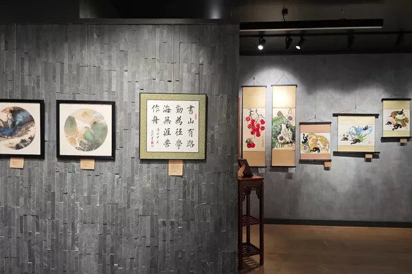 中國書畫作品在莫斯科展出 中國書畫作品在莫斯科展出 - 俄羅斯衛星通訊社