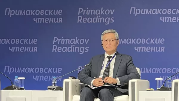 中國社會科學院學部委員、世界經濟與政治研究所所長張宇燕教授 - 俄羅斯衛星通訊社