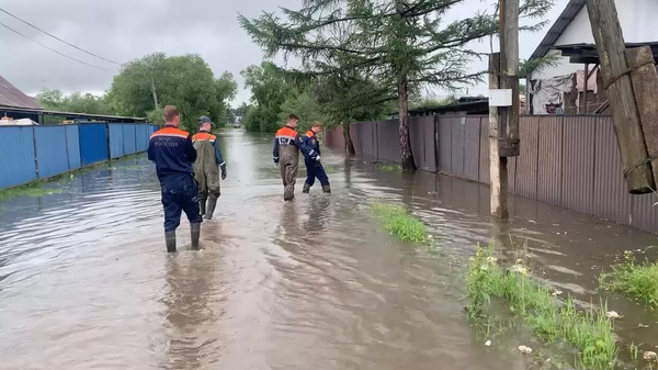 俄緊急情況部：洪水過後濱海邊疆區仍有190多棟私人住房和自留地被淹 - 俄羅斯衛星通訊社