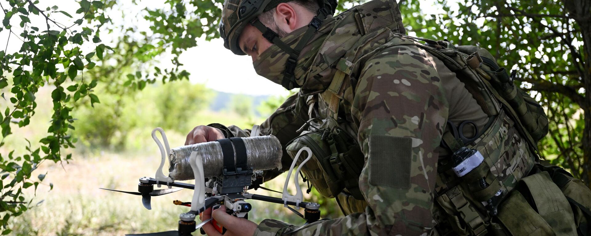 俄武装力量在康斯坦丁诺夫卡方向使乌军丧失侦察和补给装备 - 俄罗斯卫星通讯社, 1920, 22.08.2025