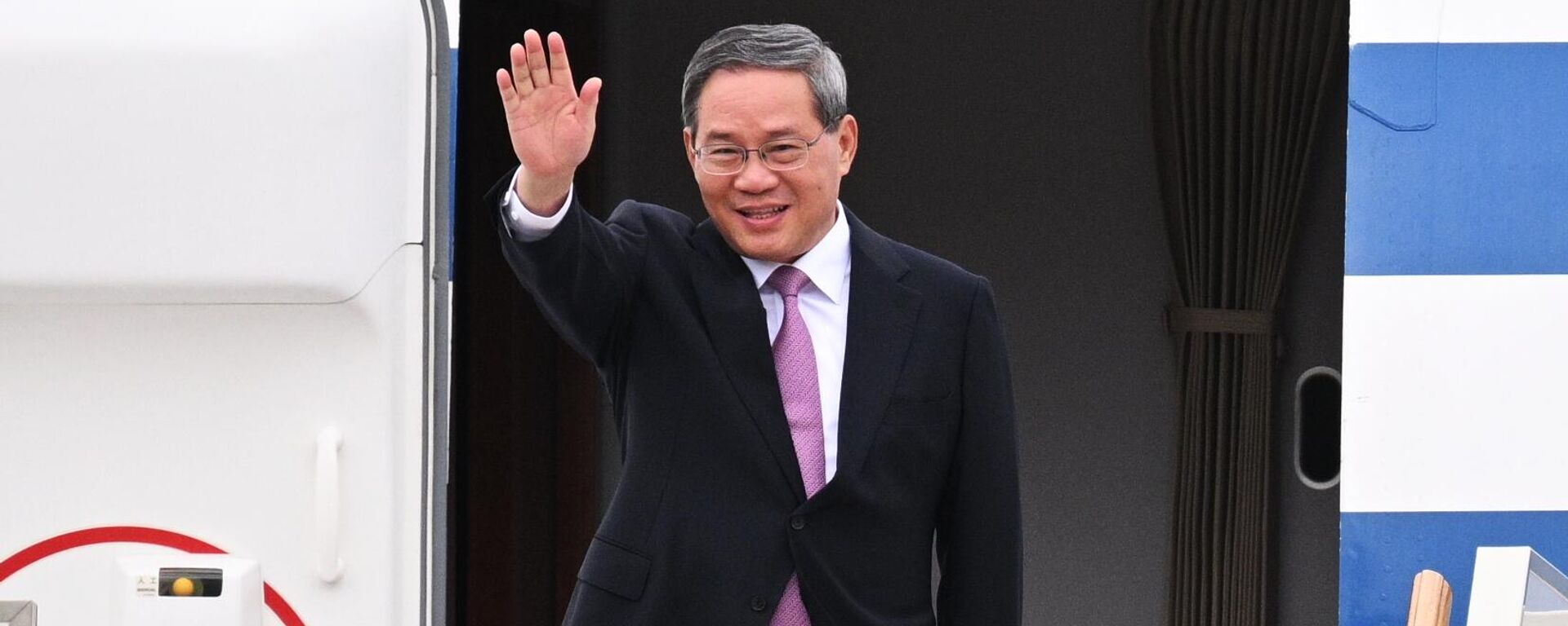 Официальный визит премьера Госсовета КНР Ли Цяна в Россию - 俄羅斯衛星通訊社, 1920, 13.11.2025