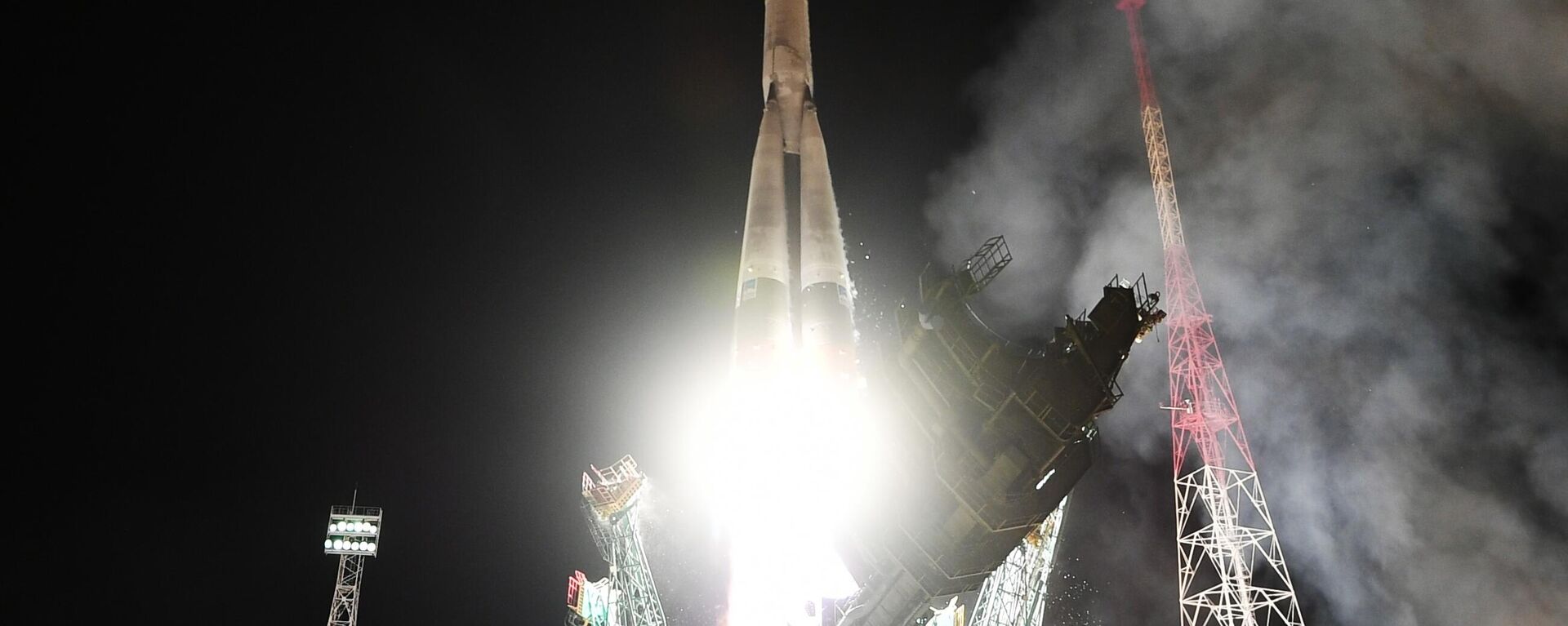 搭载“联盟MS-28”飞船的“联盟-2.1A”运载火箭从拜科努尔航天发射场发射前往国际空间站 - 俄罗斯卫星通讯社, 1920, 27.11.2025