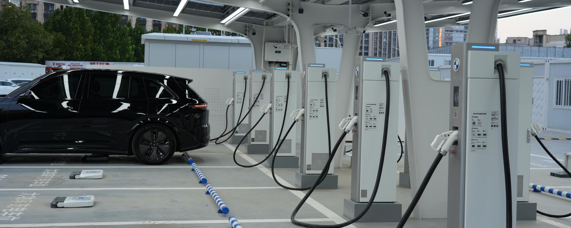 報告：2025年上半年電動汽車佔中國新乘用車總銷量的近30% - 俄羅斯衛星通訊社, 1920, 07.11.2025