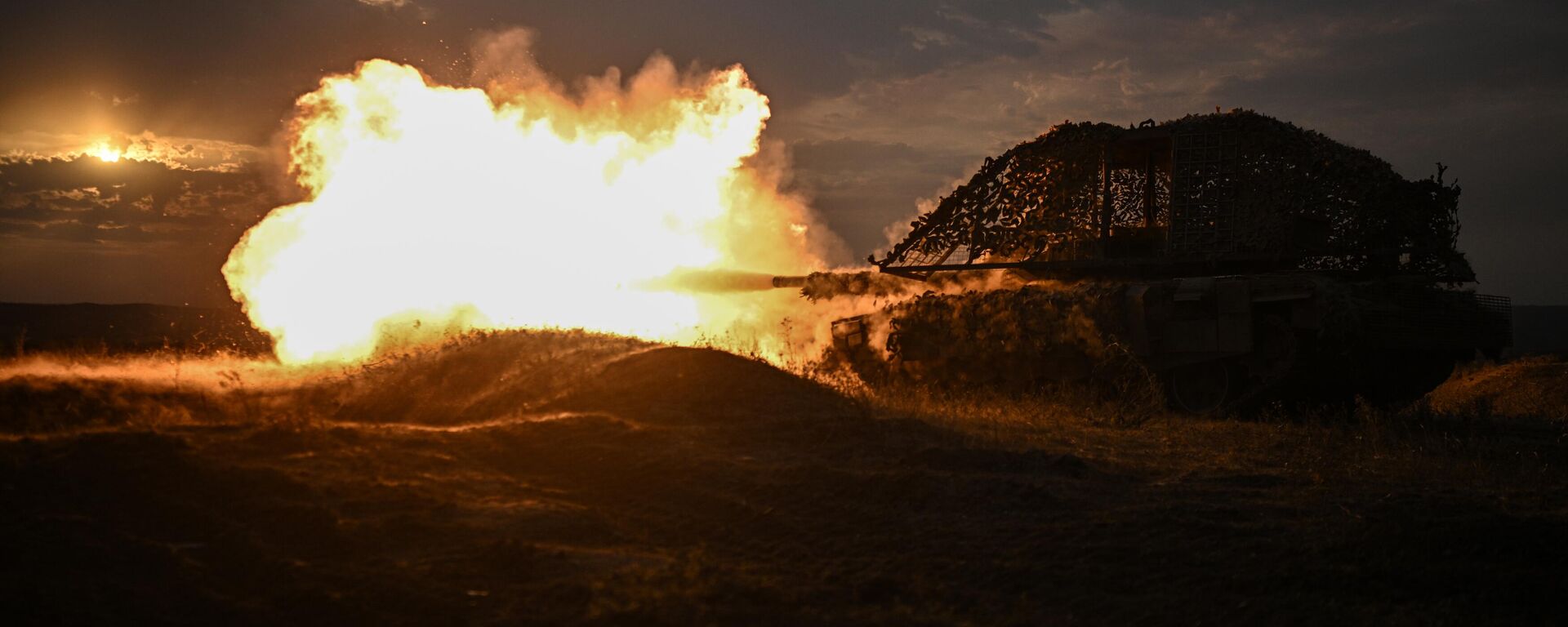 俄强力部门称苏梅州乌军一燃料库被摧毁 - 俄罗斯卫星通讯社, 1920, 28.12.2025