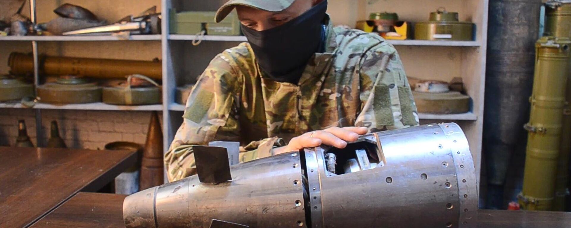 乌军用海马斯导弹袭击赫尔松地区的市场，造成死亡和多人受伤 - 俄罗斯卫星通讯社, 1920, 10.03.2025