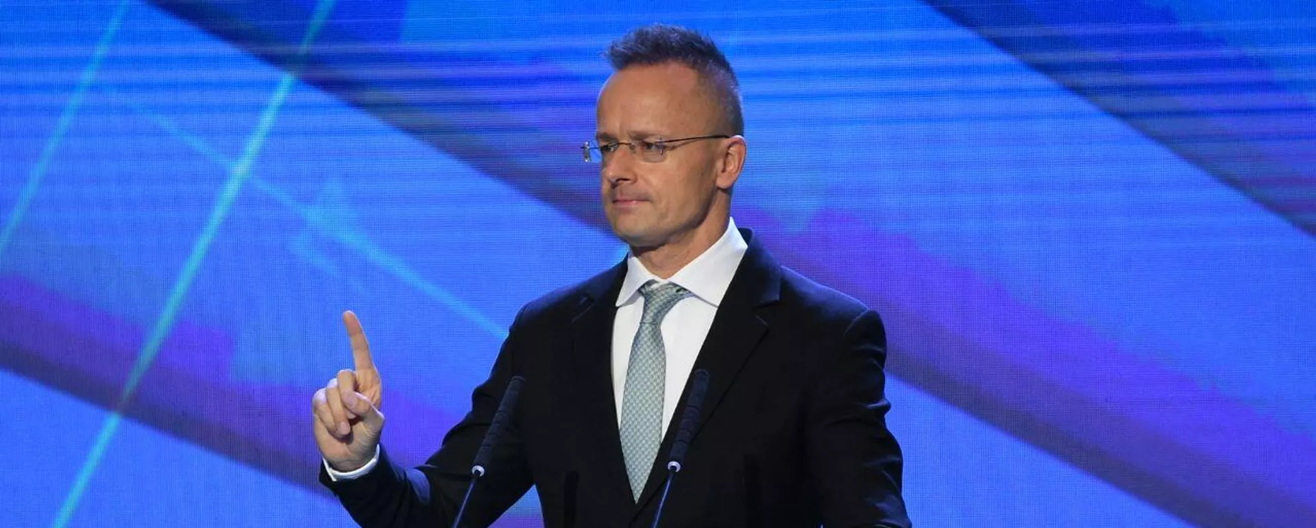 匈牙利外交部长西雅尔多·彼得 - 俄罗斯卫星通讯社, 1920, 23.03.2026