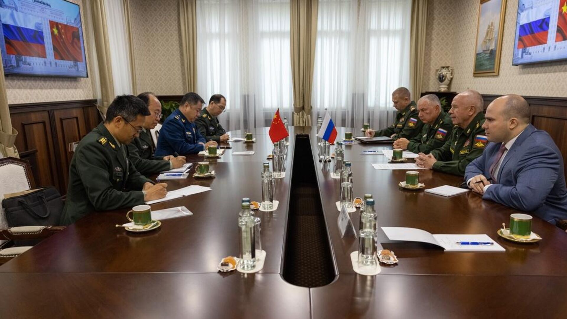 俄副防長與中國武官討論軍事合作 - 俄羅斯衛星通訊社, 1920, 10.10.2024