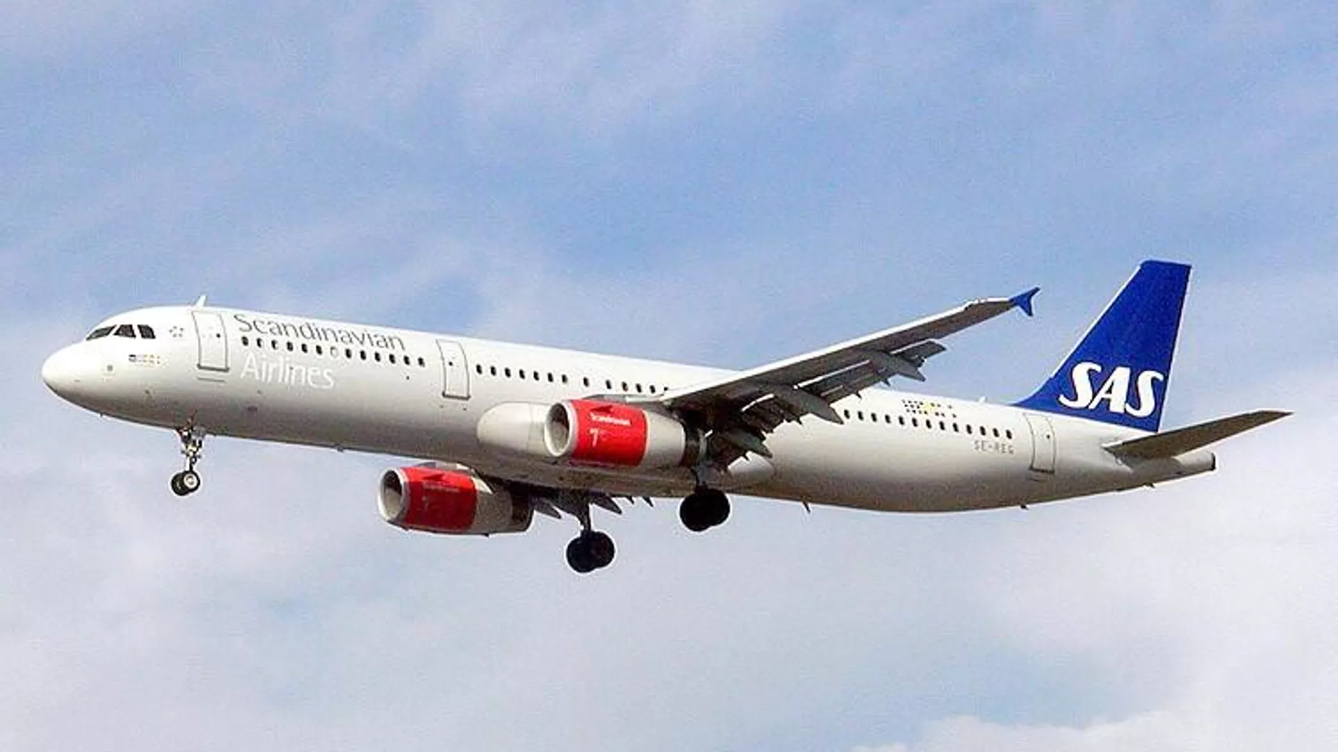 斯堪的納維亞航空公司 (SAS) 的 Airbus A321客機 - 俄羅斯衛星通訊社, 1920, 10.10.2024