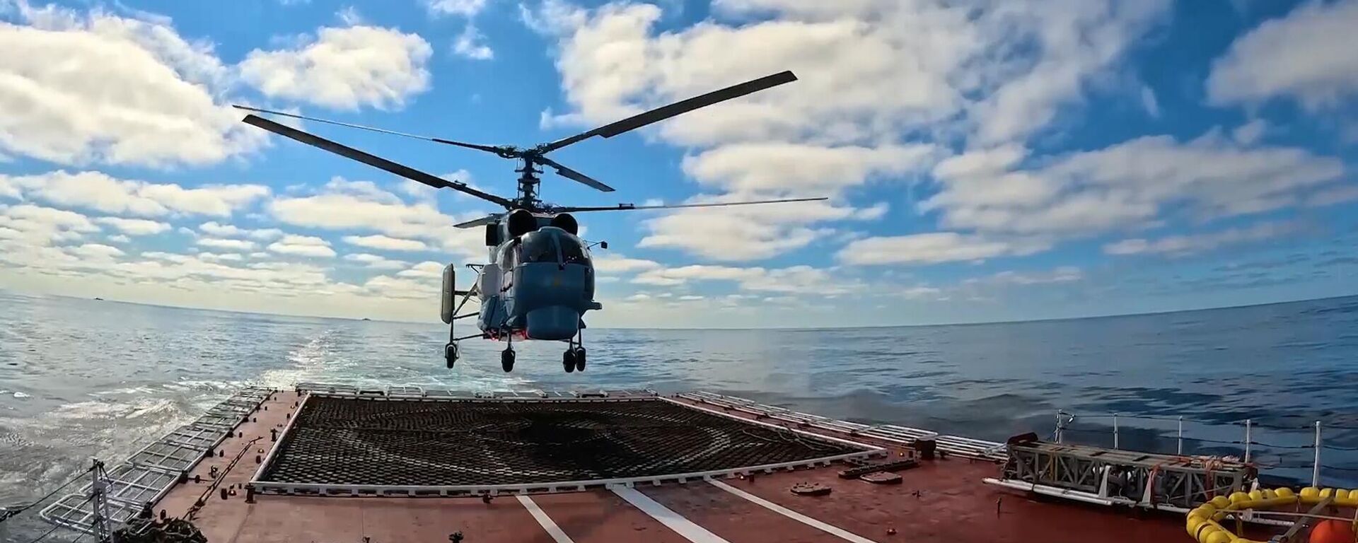 韩联参：中俄9架军机一度进入韩国防识区 - 俄罗斯卫星通讯社, 1920, 10.12.2025