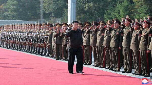 金正恩视察朝鲜人民军第二军指挥部 - 俄罗斯卫星通讯社