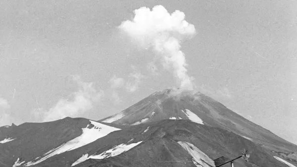 阿瓦恰火山 - 俄羅斯衛星通訊社