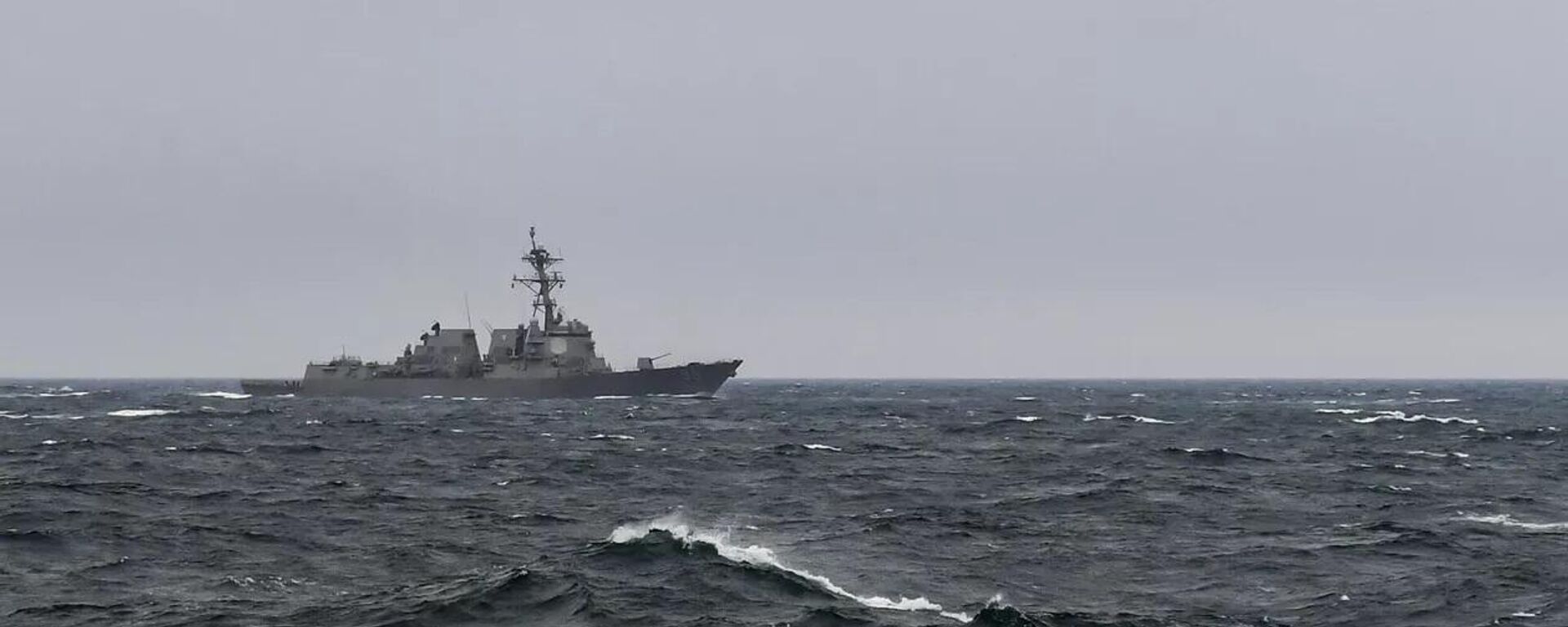 美军中央司令部：37艘舰船参与对伊朗海上封锁 - 俄罗斯卫星通讯社, 1920, 26.04.2026