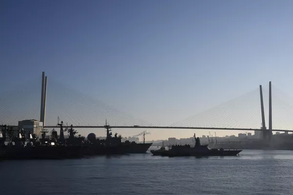 俄太平洋艦隊艦艇編隊從亞太地區返回符拉迪沃斯托克 俄太平洋艦隊艦艇編隊從亞太地區返回符拉迪沃斯托克 - 俄羅斯衛星通訊社