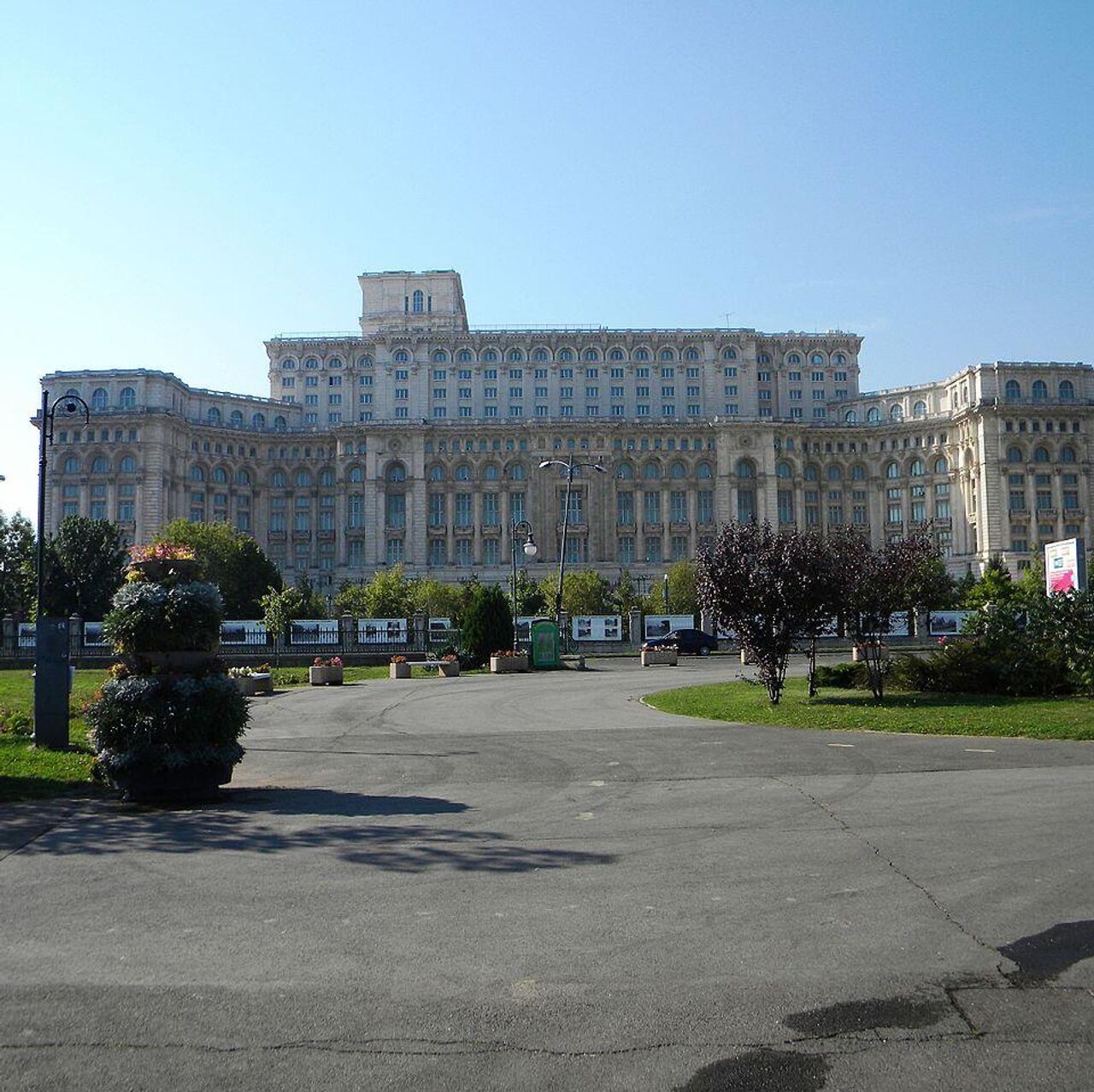 决定：罗马尼亚议会批准由总理乔拉库领导的新政府- 2024年12月24日, 俄罗斯卫星通讯社