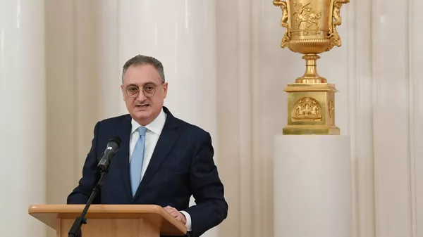 俄驻华大使：2025年俄中贸易额将远超过2000亿美元 - 俄罗斯卫星通讯社