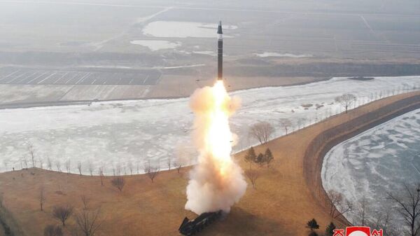 朝鮮進行新型高超音速中遠程彈道導彈試射 - 俄羅斯衛星通訊社