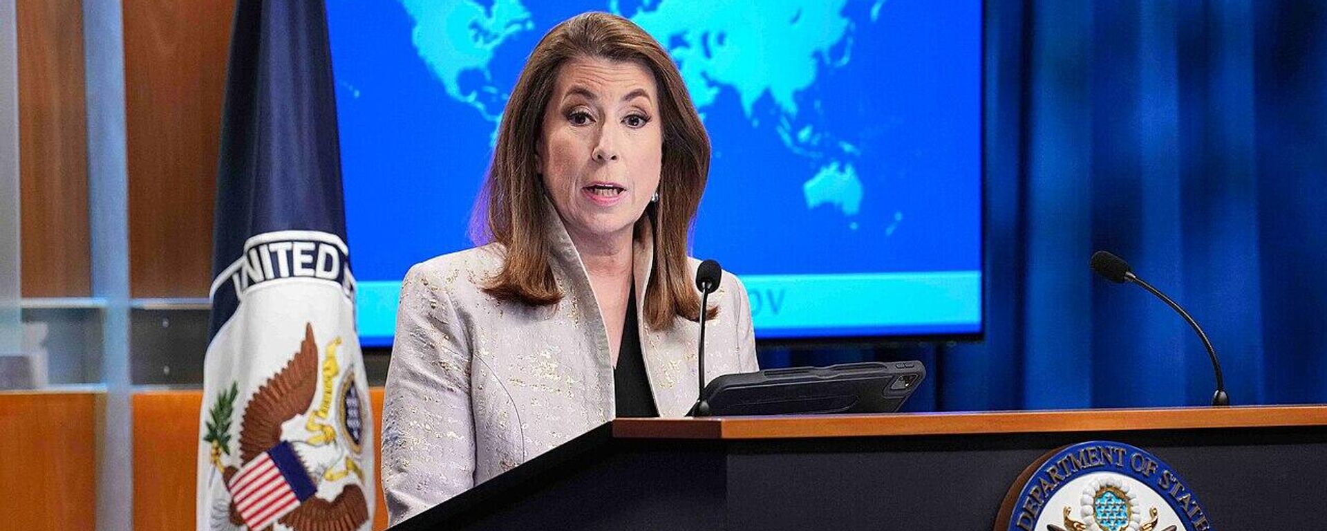 美國國務院發言人塔米∙布魯斯 - 俄羅斯衛星通訊社, 1920, 11.04.2025