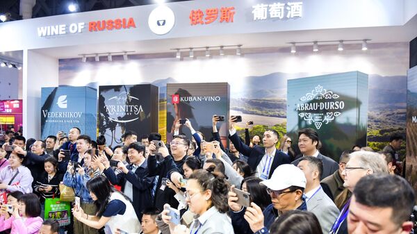 成都糖酒會呈現俄羅斯葡萄酒之路主題展台 - 俄羅斯衛星通訊社