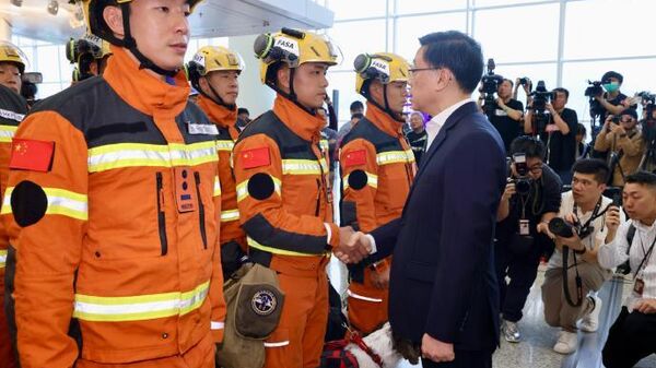 香港救援队奔赴缅甸开展震后救援 - 俄罗斯卫星通讯社