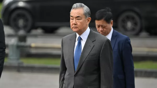 王毅：普京高度称赞中方在乌克兰问题上秉持客观公正立场 - 俄罗斯卫星通讯社