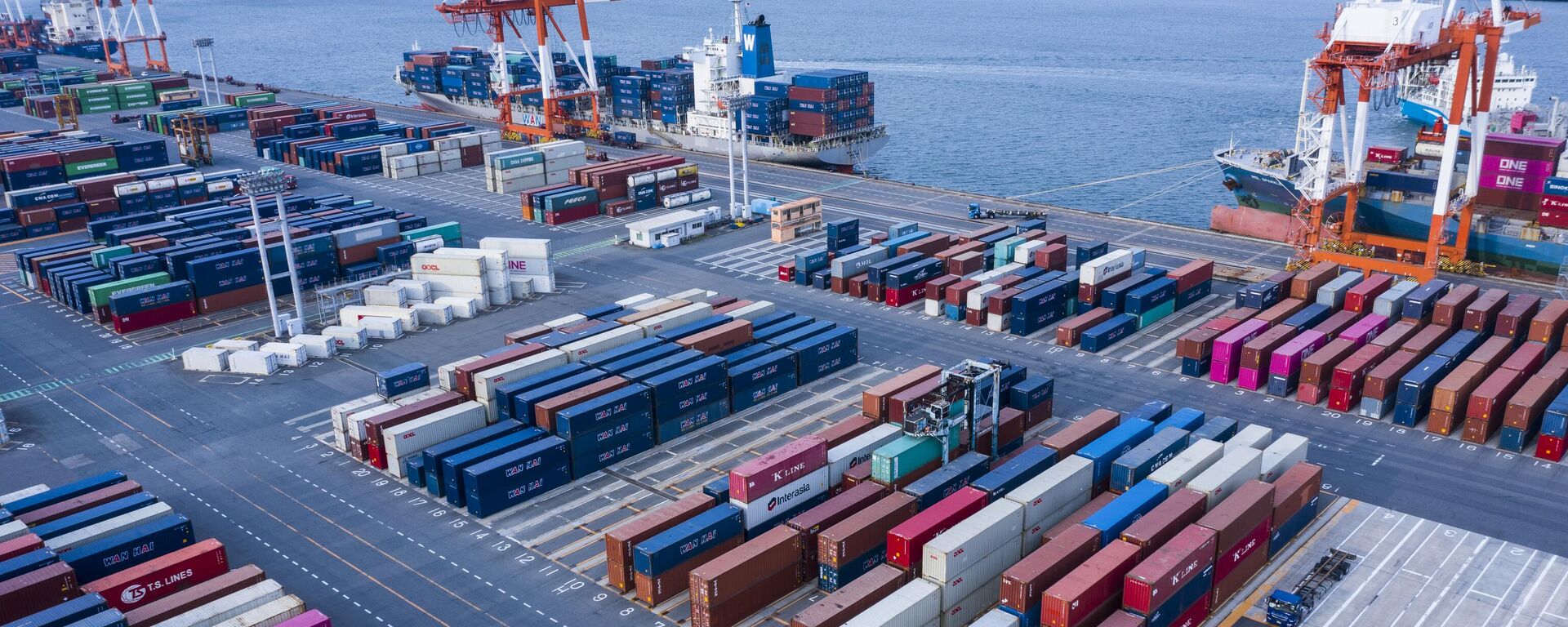 专家：中美贸易僵局或将进一步升级 - 俄罗斯卫星通讯社, 1920, 13.10.2025