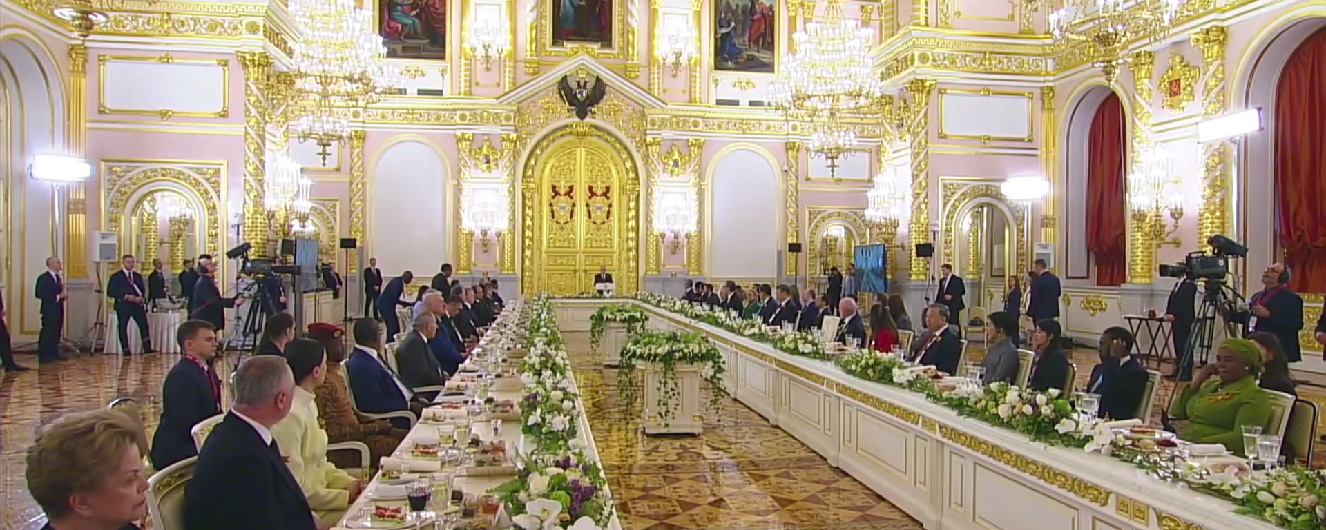 普京：今天正在建立更公平的世界秩序 - 俄罗斯卫星通讯社, 1920, 09.05.2025