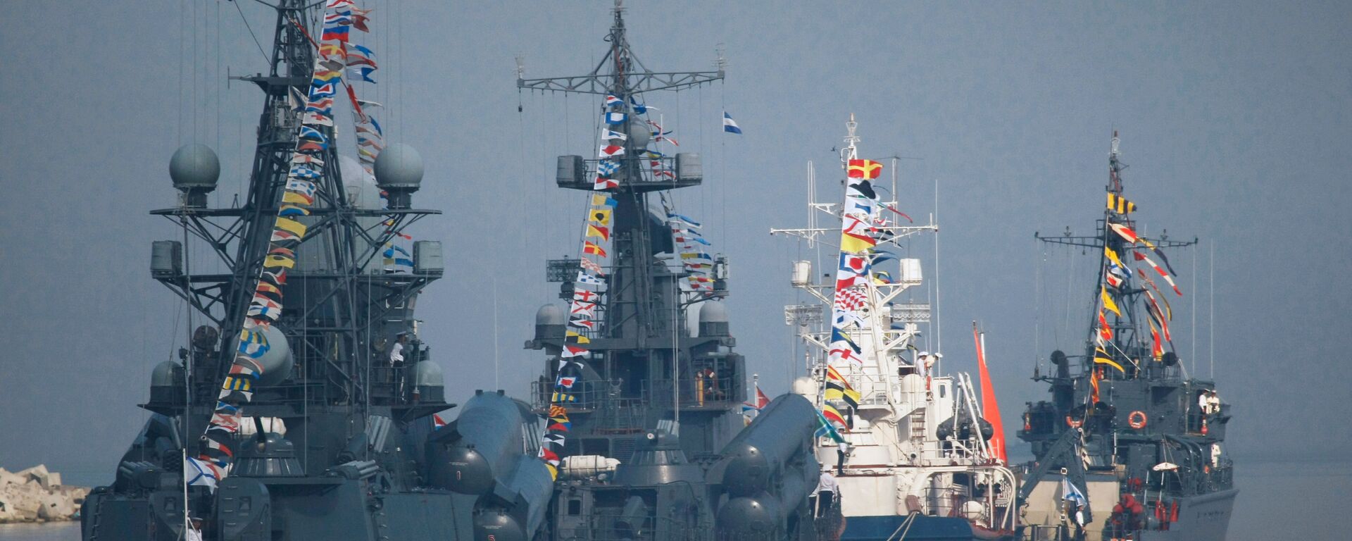 俄艦在波羅的海舉行演習 - 俄羅斯衛星通訊社, 1920, 18.05.2025