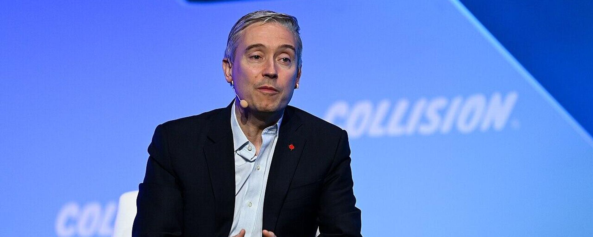 加拿大財政部長商鵬飛 - 俄羅斯衛星通訊社, 1920, 23.05.2025