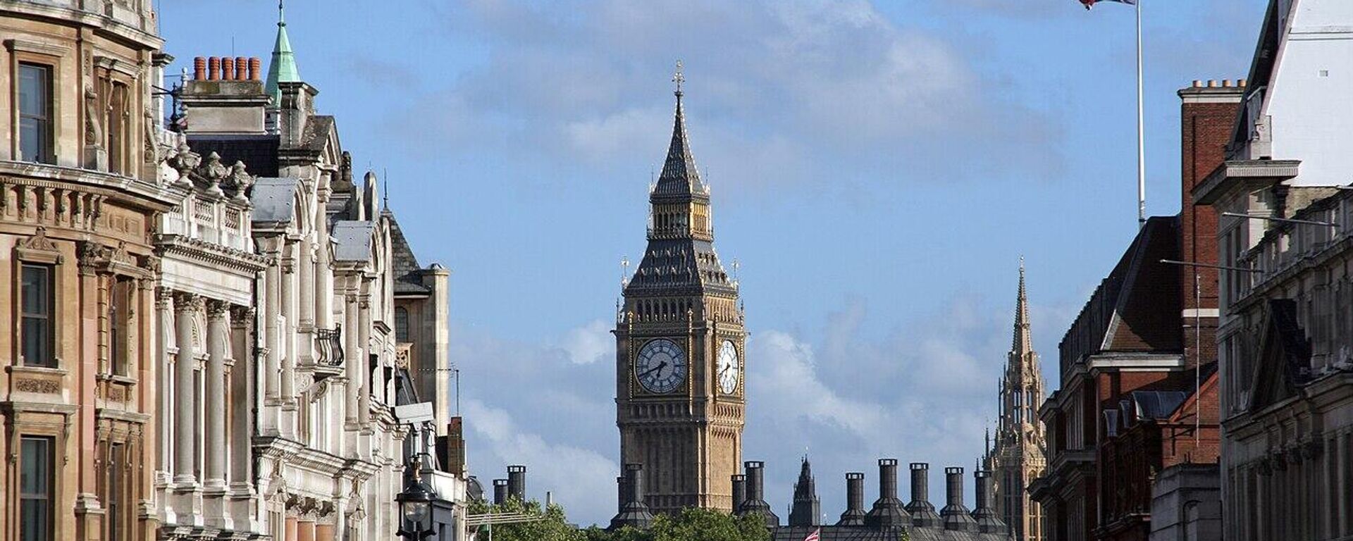 媒体：英国最后一家直升机工厂或因缺乏政府订单面临关闭 - 俄罗斯卫星通讯社, 1920, 11.11.2025