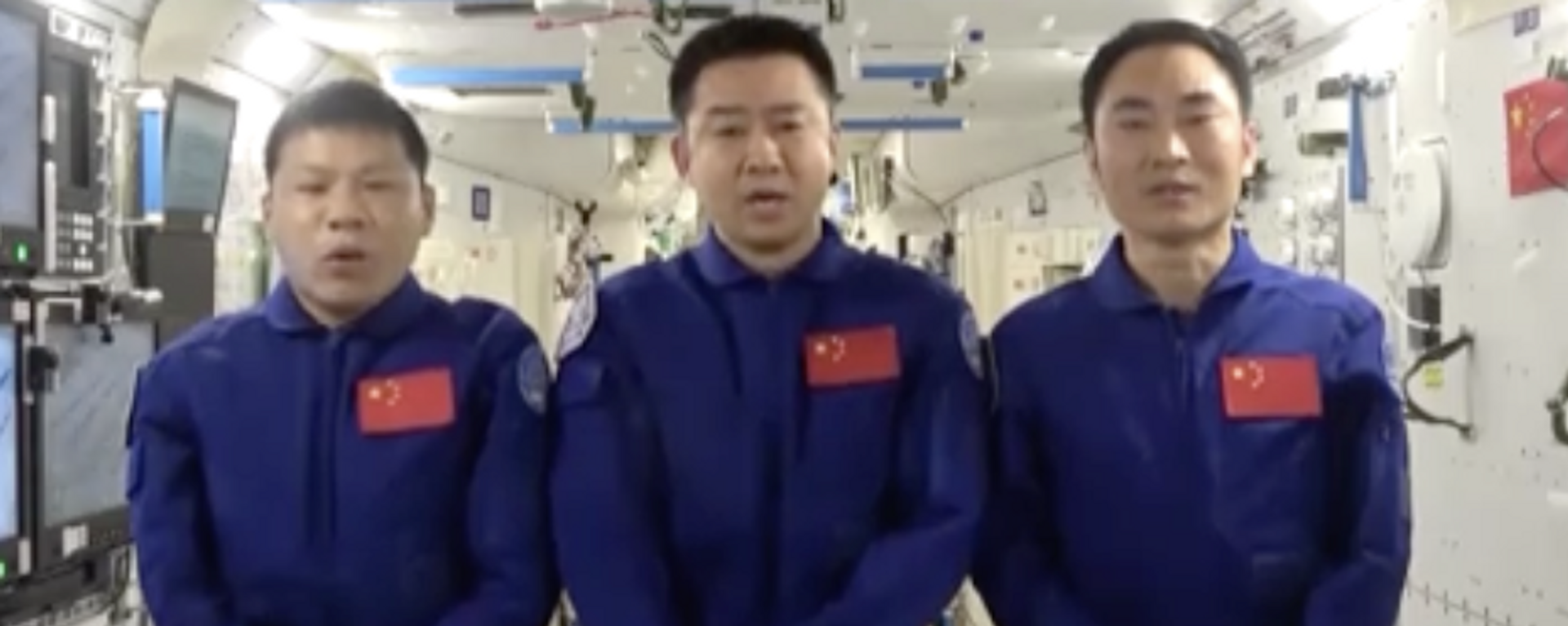 神舟二十号乘组在中国空间站祝小朋友节日快乐 - 俄罗斯卫星通讯社, 1920, 01.06.2025