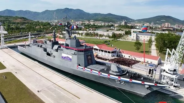 朝鮮人民軍海軍驅逐艦下水典禮６月１２日在羅津造船廠舉行 - 俄羅斯衛星通訊社